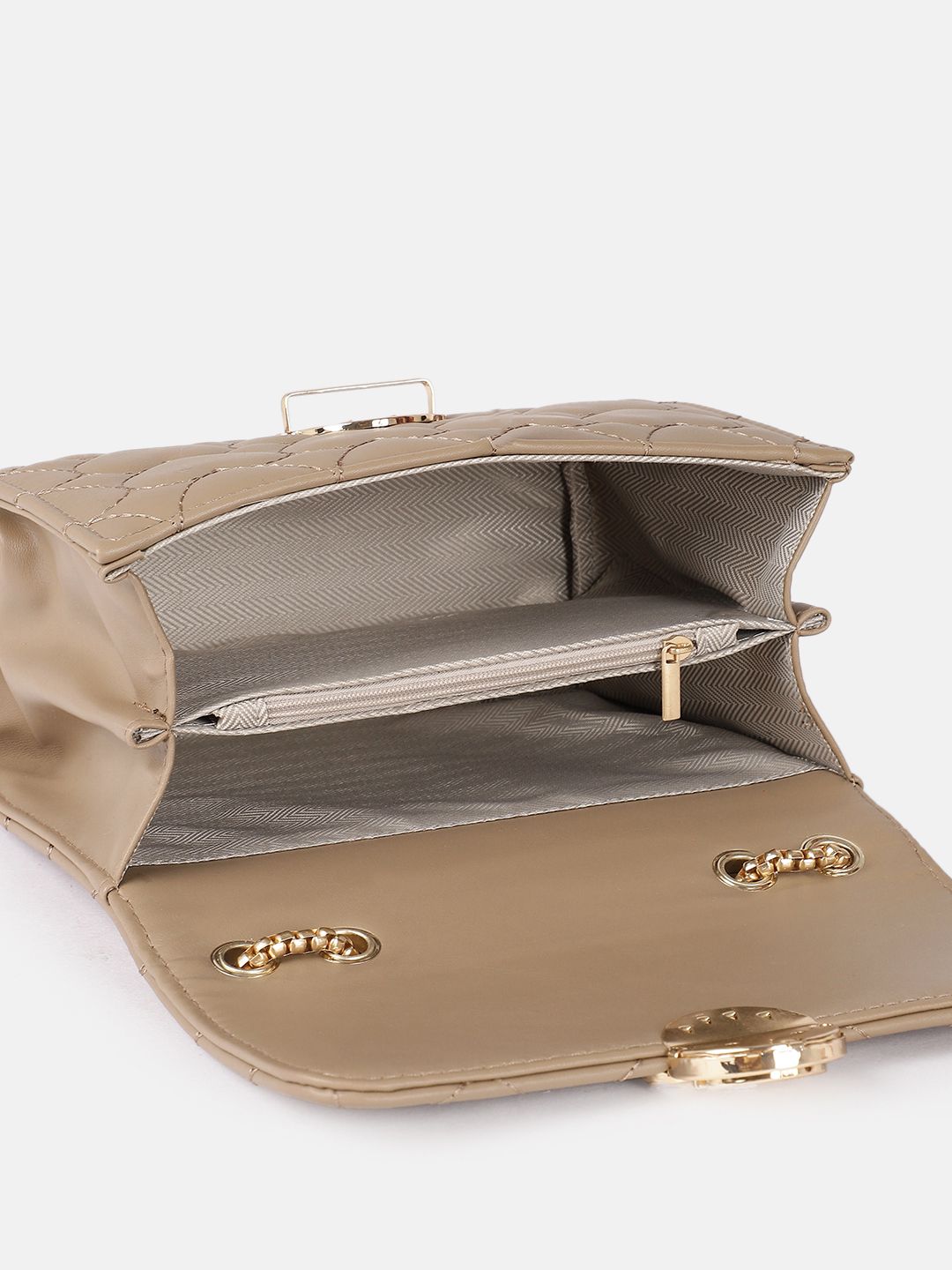 DressBerry Quilted Shoulder Bag with Chain Strap
