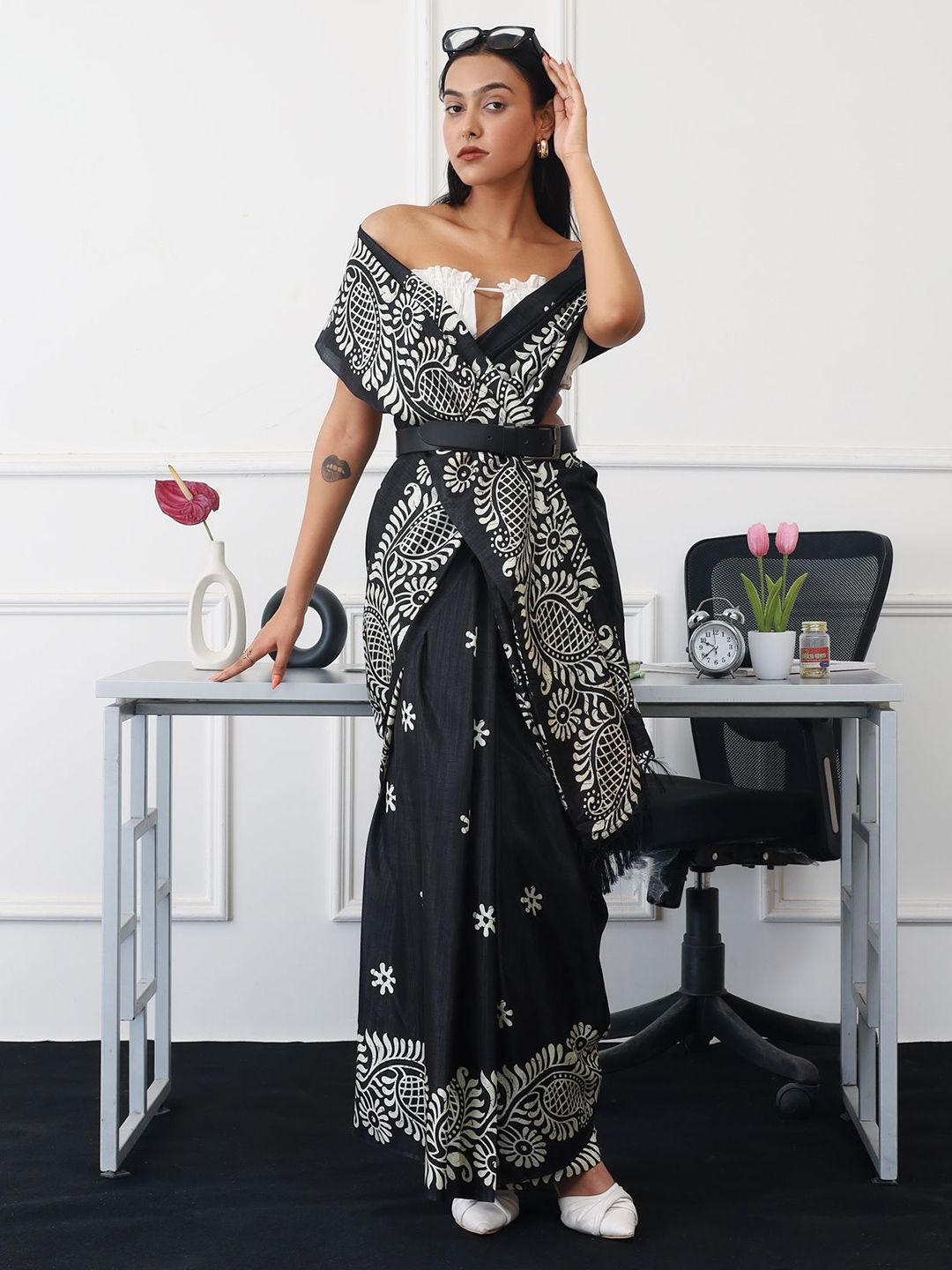 Tikhi Imli Paisley Ready to Wear Saree