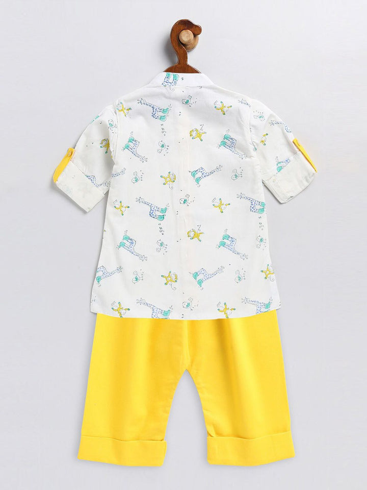 VASTRAMAY Boys Quirky Printed Kurta with Pyjamas