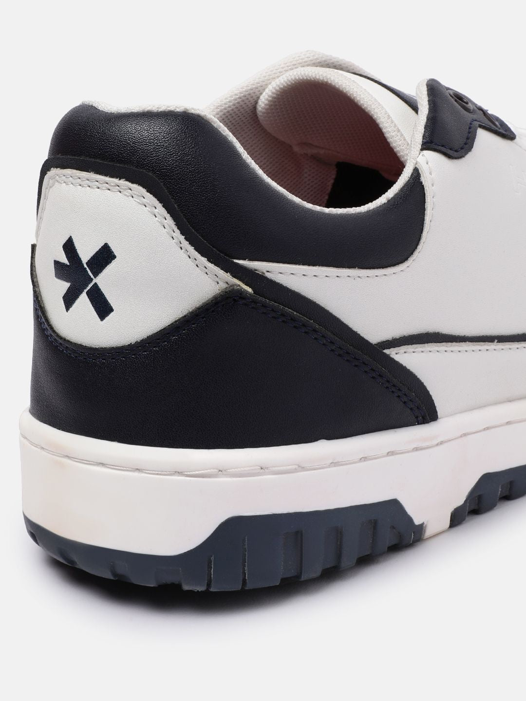 HRX by Hrithik Roshan Men Colourblocked Sneakers