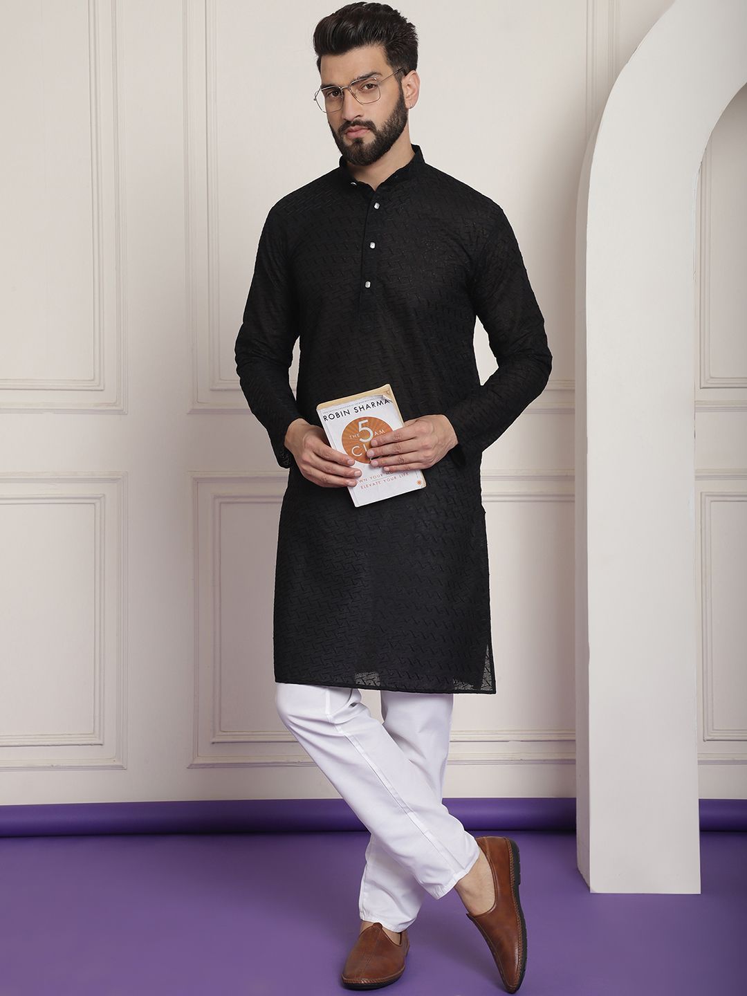 SOJANYA Lelaki Black Thread Work Kurta