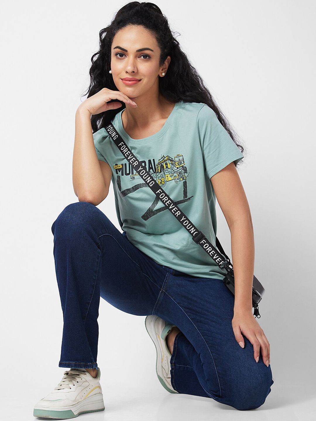 SPYKAR Women Bootcut Fit Mid-Rise Light Fade Jeans