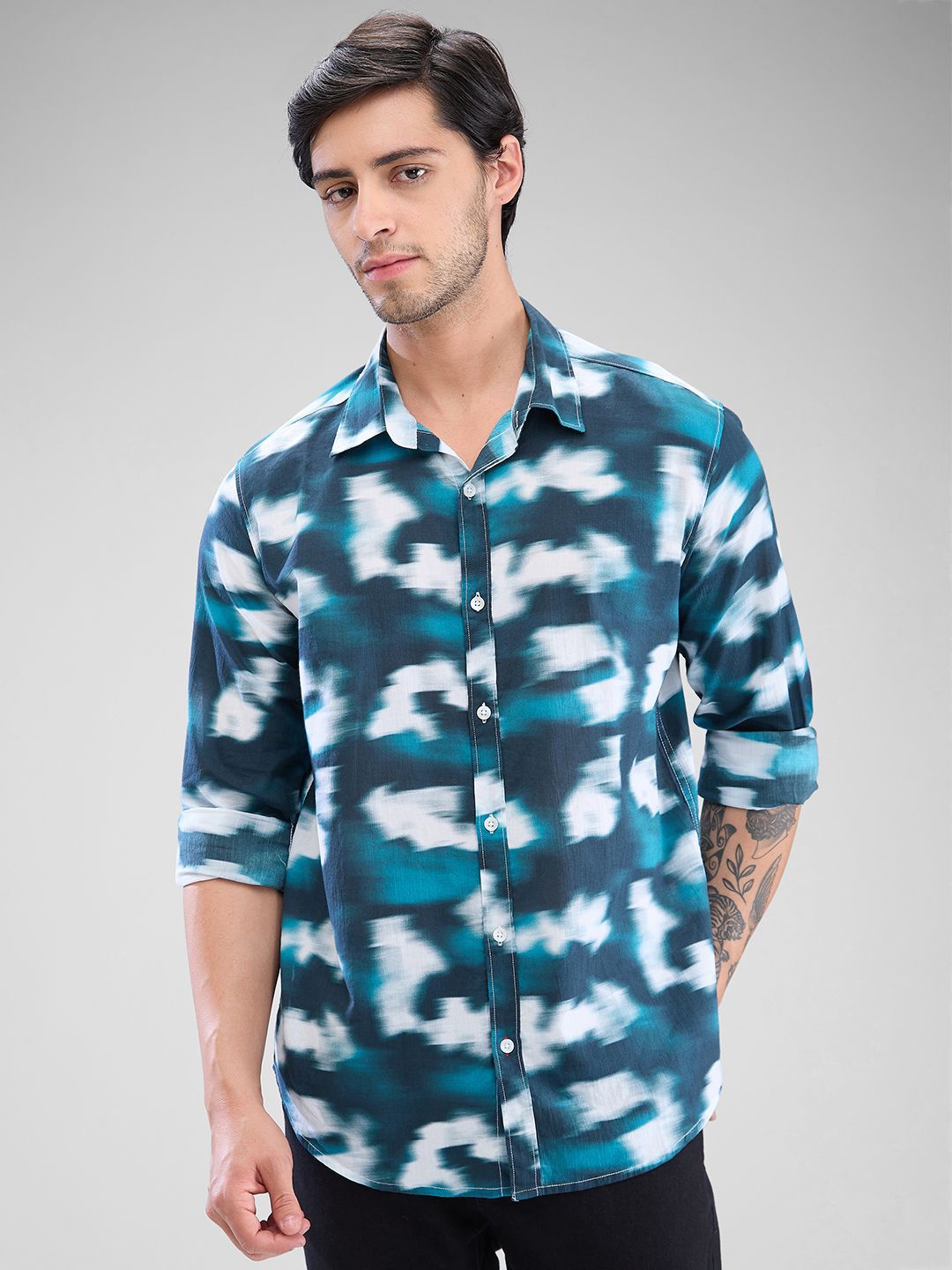 SPYKAR Men Slim Fit Opaque Full Sleeve Casual Shirt
