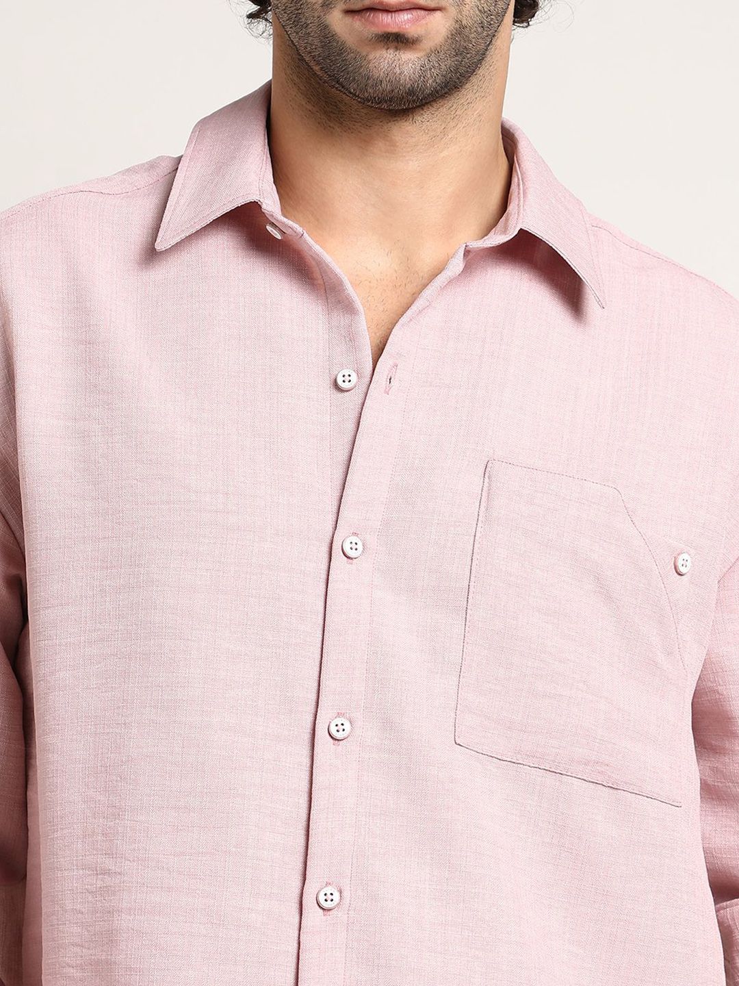 Campus Sutra Men Comfort Relaxed Fit Spread Collar Solid Cotton Casual Shirt