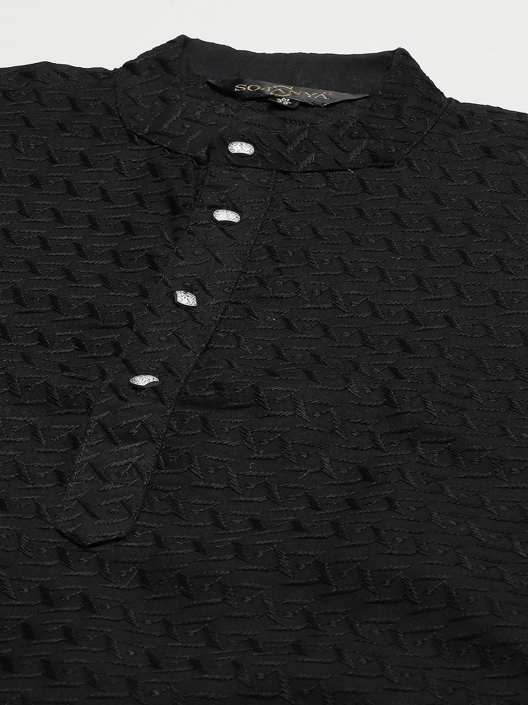 SOJANYA Lelaki Motif Etnik Hitam Chikankari Kurta Kapas Tulen dengan Jaket Churidar & Nehru