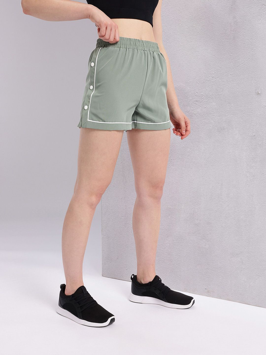 HRX by Hrithik Roshan Women Contrast Piping Running Shorts