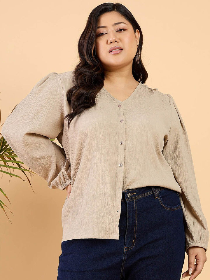 CURVY STREET Plus Size V-Neck Puff Sleeve Top