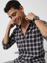VASTRADO Classic Slim Fit Tartan Checks Opaque Cotton Casual Shirt