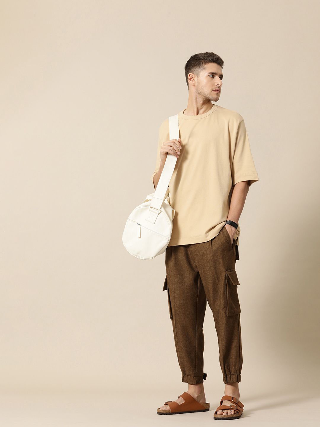 Mr Bowerbird Men Solid Tweed Pleated Cargos Trousers