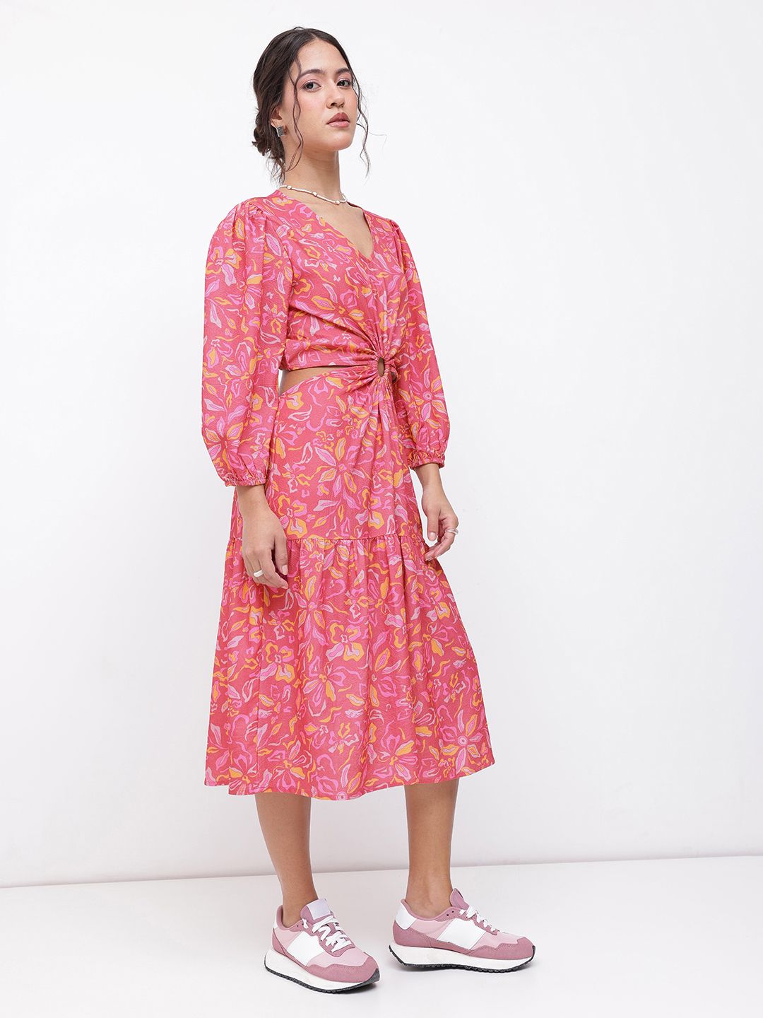 DressBerry Boho-Chic V-Neck Floral Print Cut-Out A-line Midi Dress