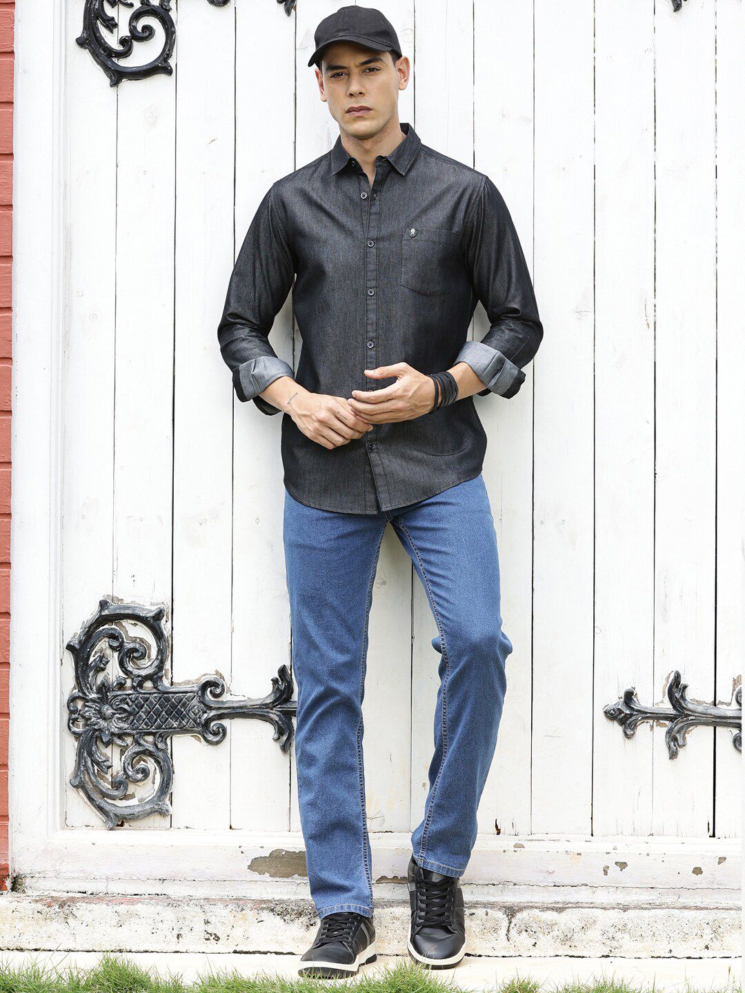 Thomas Scott Men Solid Cotton Smart Slim Fit Opaque Casual Shirt