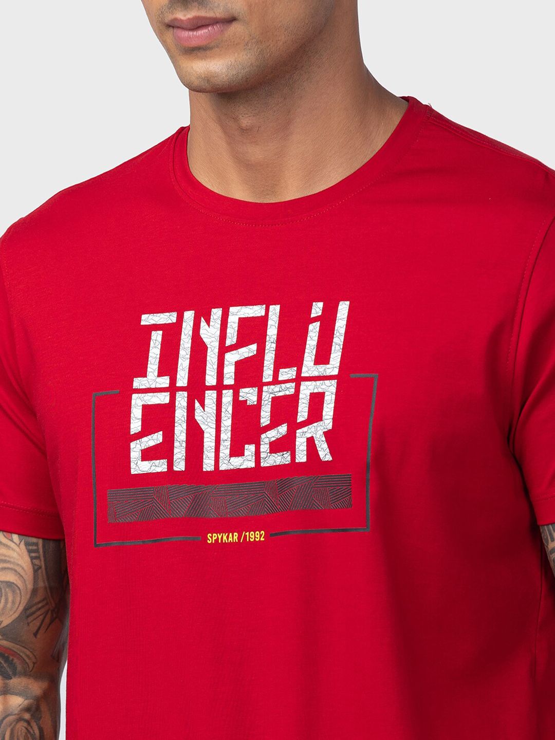 SPYKAR Men Typography Printed Slim Fit T-shirt