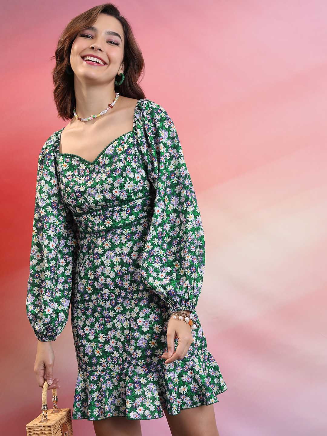 Tokyo Talkies Green Floral Printed Sweetheart Neck Puff Sleeve Pleated A-Line Dress