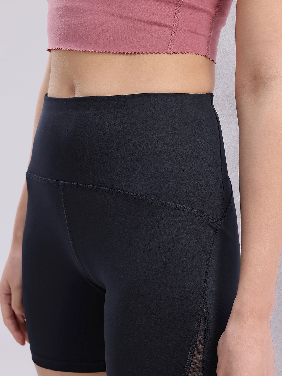 HRX by Hrithik Roshan Women Mid-Rise Rapid-Dry Yoga Shorts