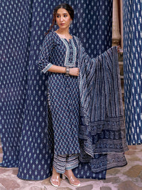 Libas Floral Printed Notch Neck Pure Cotton Straight Kurta with Trousers & Dupatta