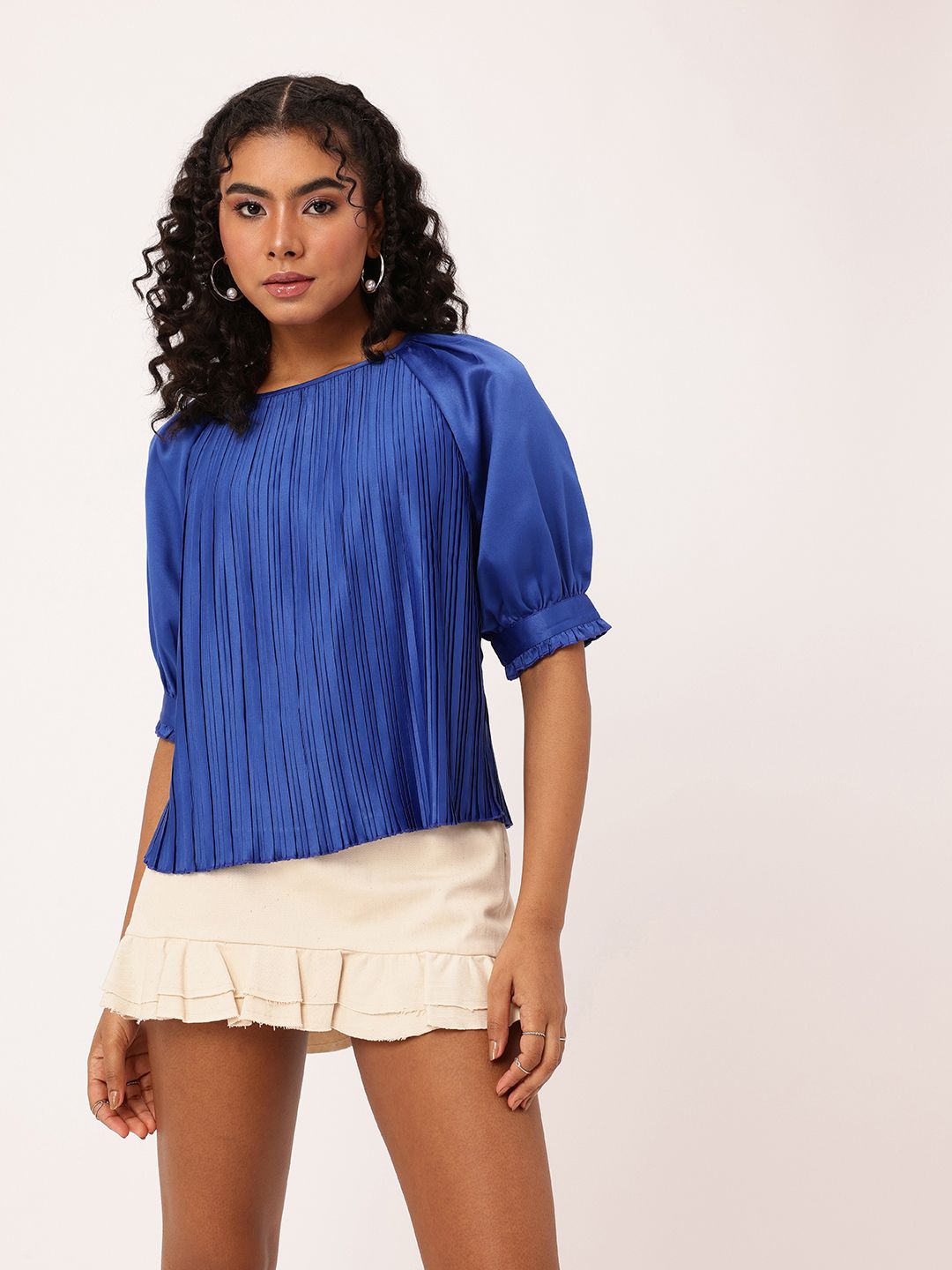 DressBerry Graceful Accordion Pleats Satin Finish Top