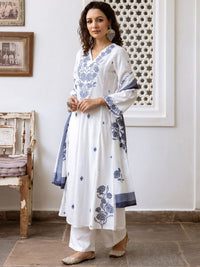 Indo Era Women Floral Embroidered Regular Thread Work Pure Cotton Kurta with Trousers & With Dupatta