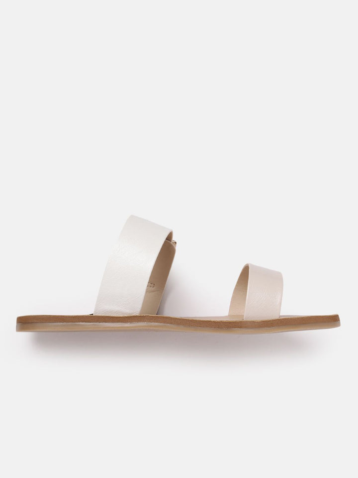 Lino Perros Women Open Toe Flats with Buckle Detail
