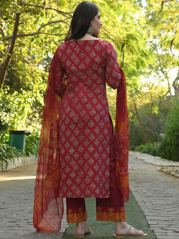 KALINI Ethnic Motifs Printed Printed Notch Neck Straight Kurta With Trousers & Dupatta