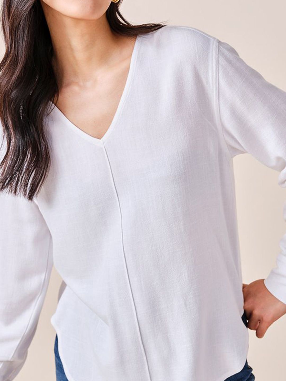 AND Women Solid V-Neck Long Sleeve Top