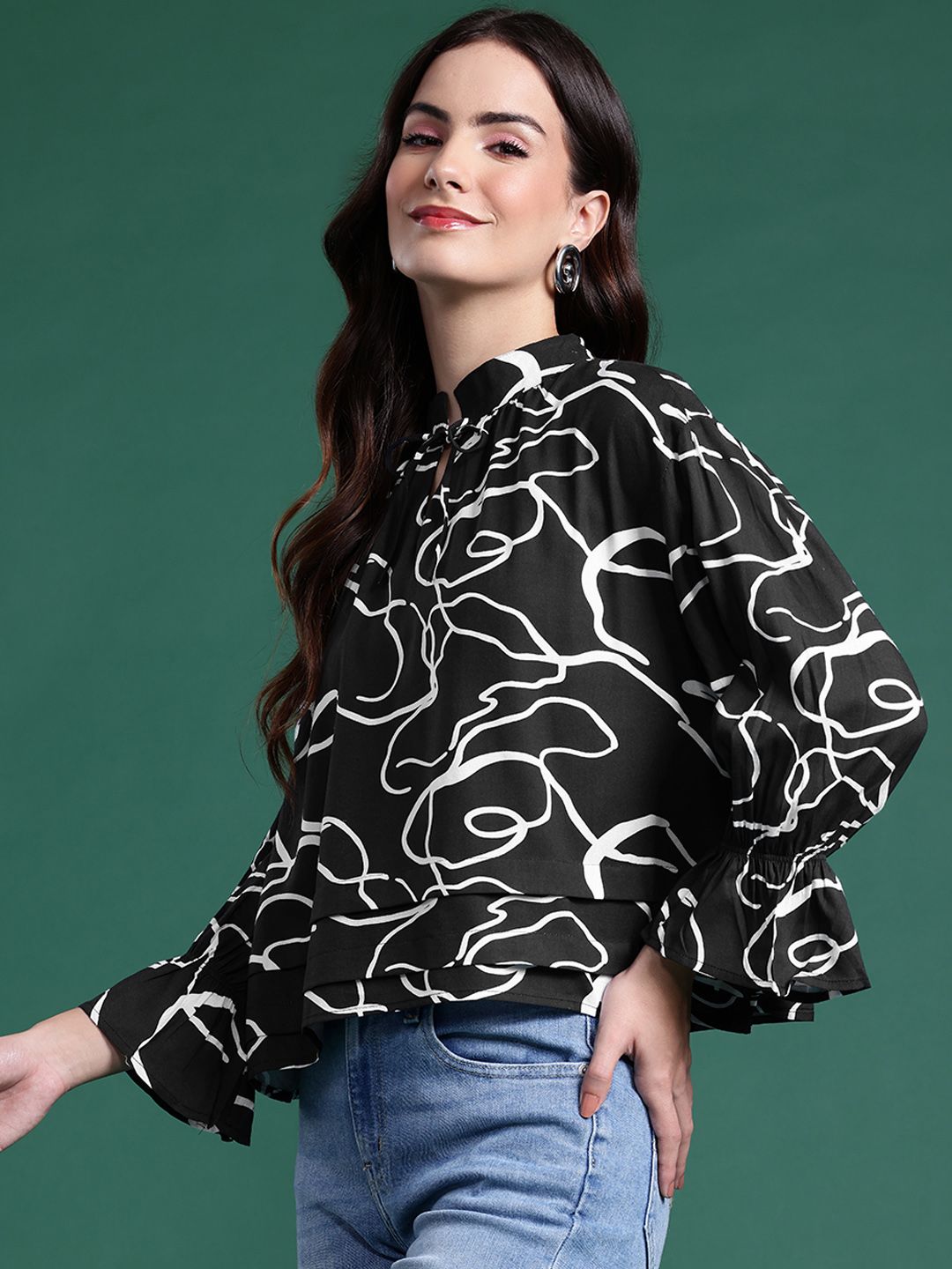 DressBerry Printed Tie-Up Neck Puff Sleeve Top