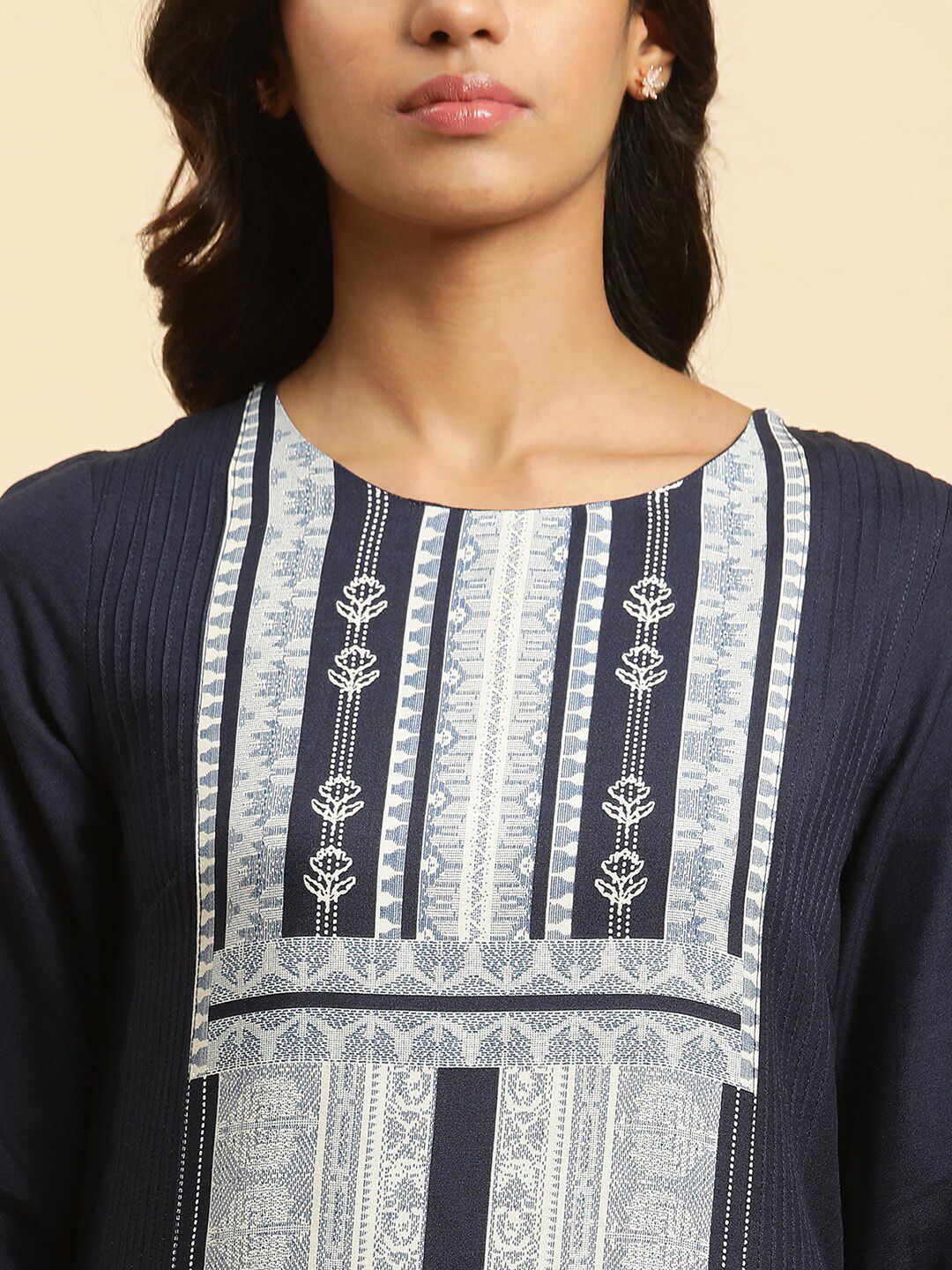 W Ethnic Motifs Printed Straight Kurta