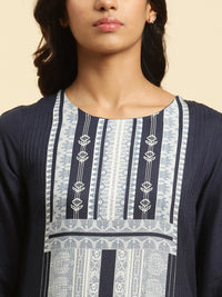 W Ethnic Motifs Printed Straight Kurta