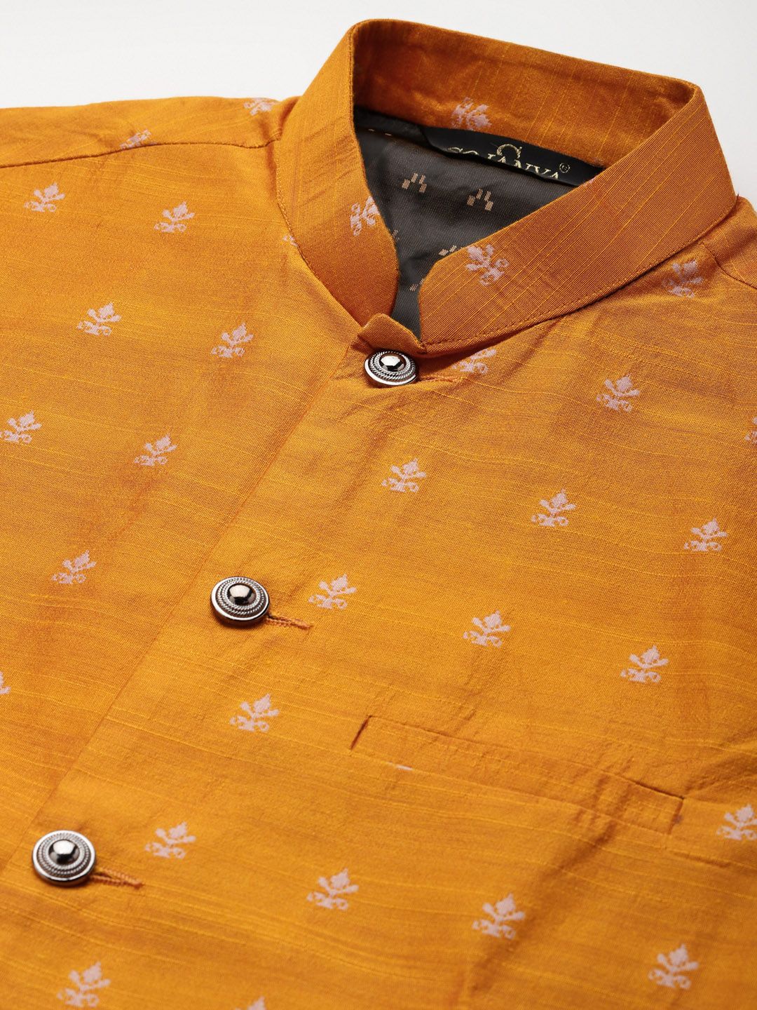 SOJANYA Men Grey Kurta with Churidar & Nehru Jacket