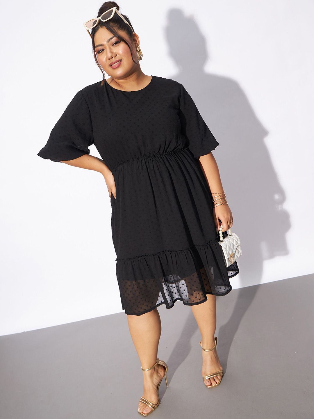 SASSAFRAS Curve Plus Size Round Neck Fit & Flare Dress