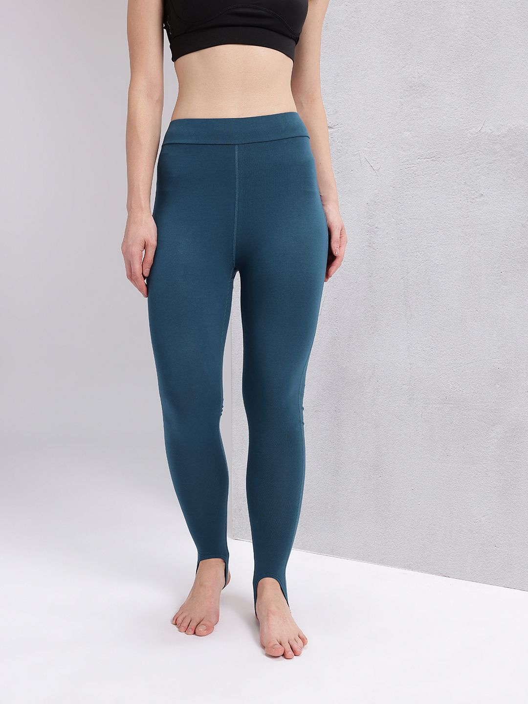 HRX by Hrithik Roshan Women Heel-Loop Yoga Tights