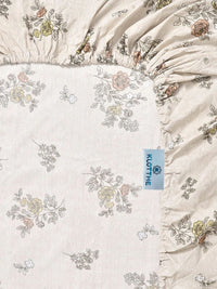 KLOTTHE Floral Printed 300 TC King-Size Bedsheet with 2 Pillow Covers