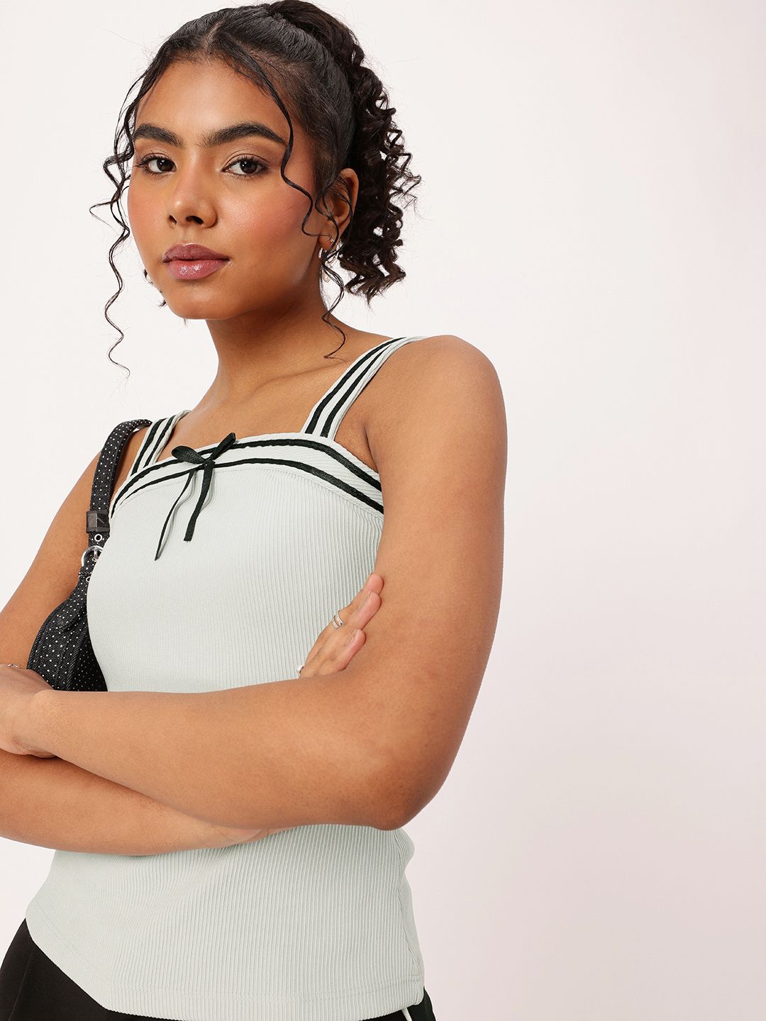 DressBerry Soft Girl Aesthetic Bow Detailed Ribbed Top