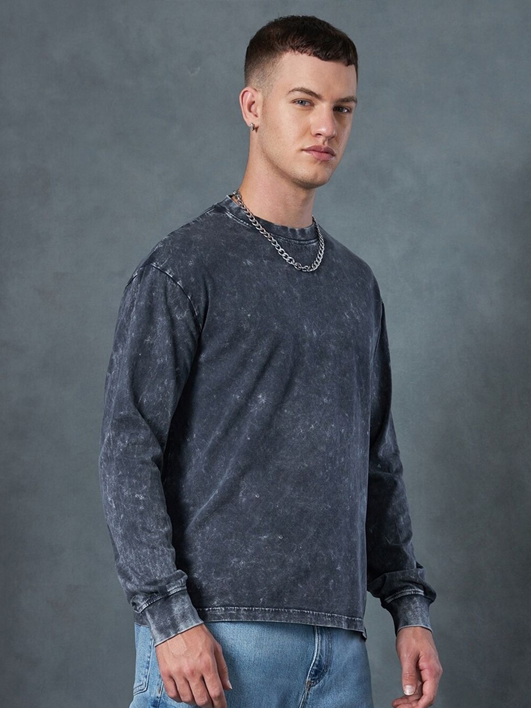 Bewakoof Self Design Drop-Shoulder Sleeves Oversized Acid Wash Cotton T-shirt