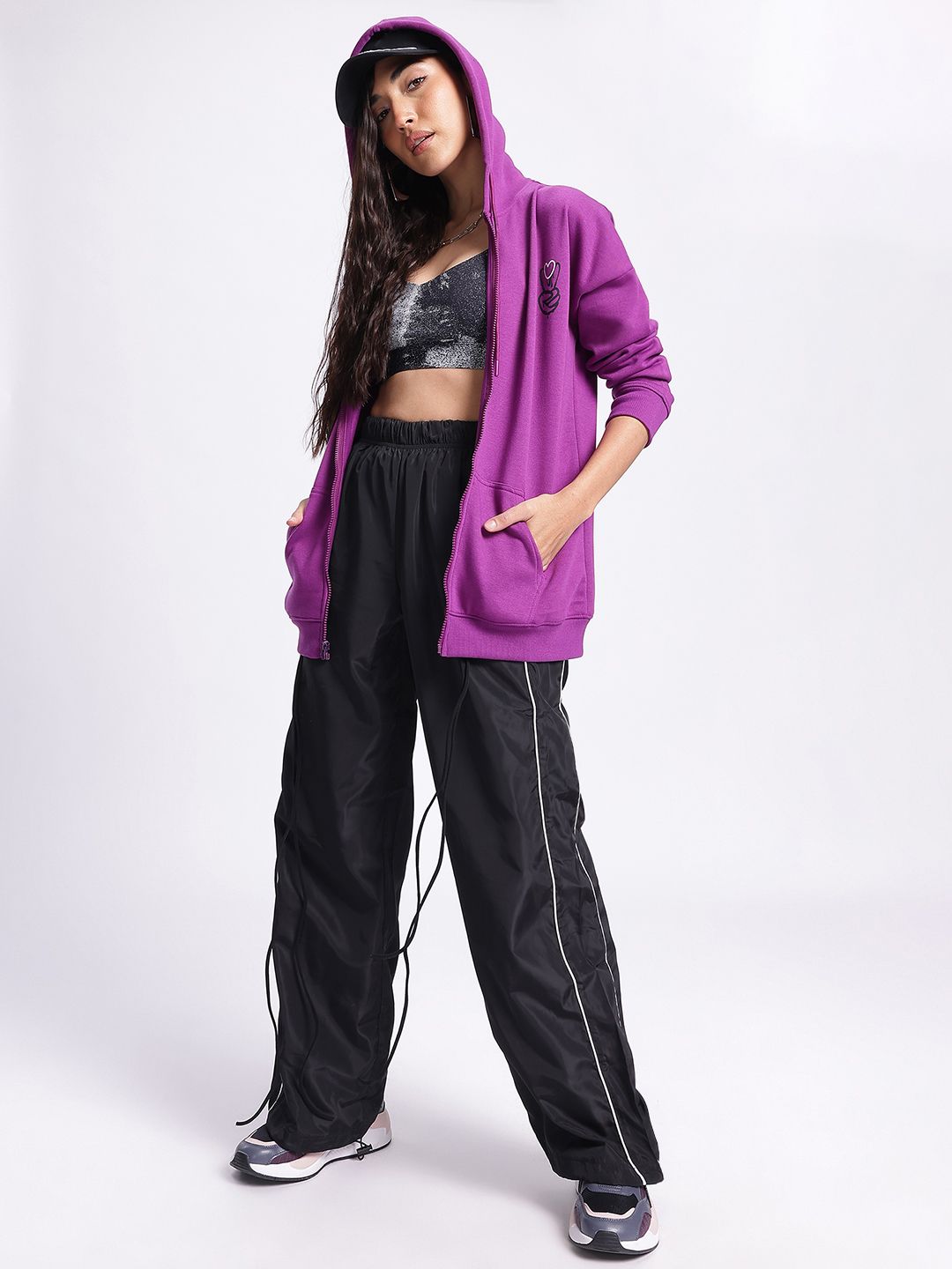 DressBerry Artistic Edge Hooded Longline Sweatshirt