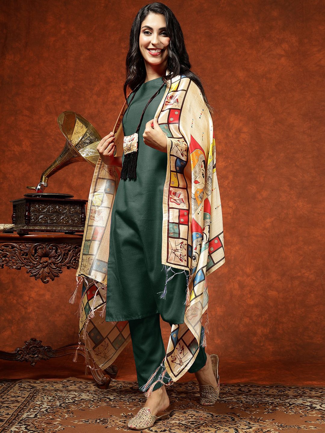 KALINI Printed Straight Kurta & Trousers With Dupatta