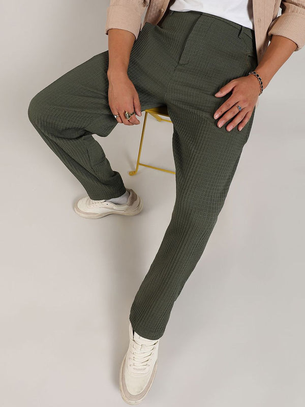 Campus Sutra Men Comfort Mid-Rise Plain Chinos Trousers