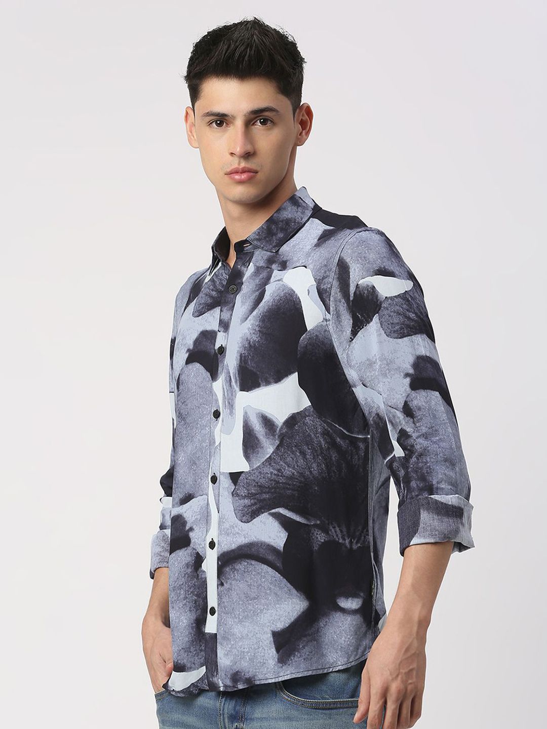Being Human Abstract Printed Cotton Slim Fit Casual Shirt