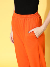 Sassafras Wanita Orange & Black Printed Sweatshirts dan Joggers