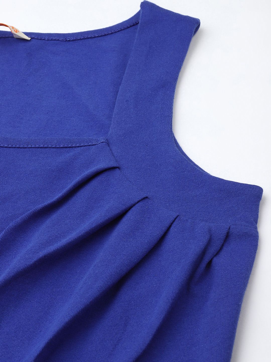 DressBerry Timeless Square Pleated Detail Sleeveless Top
