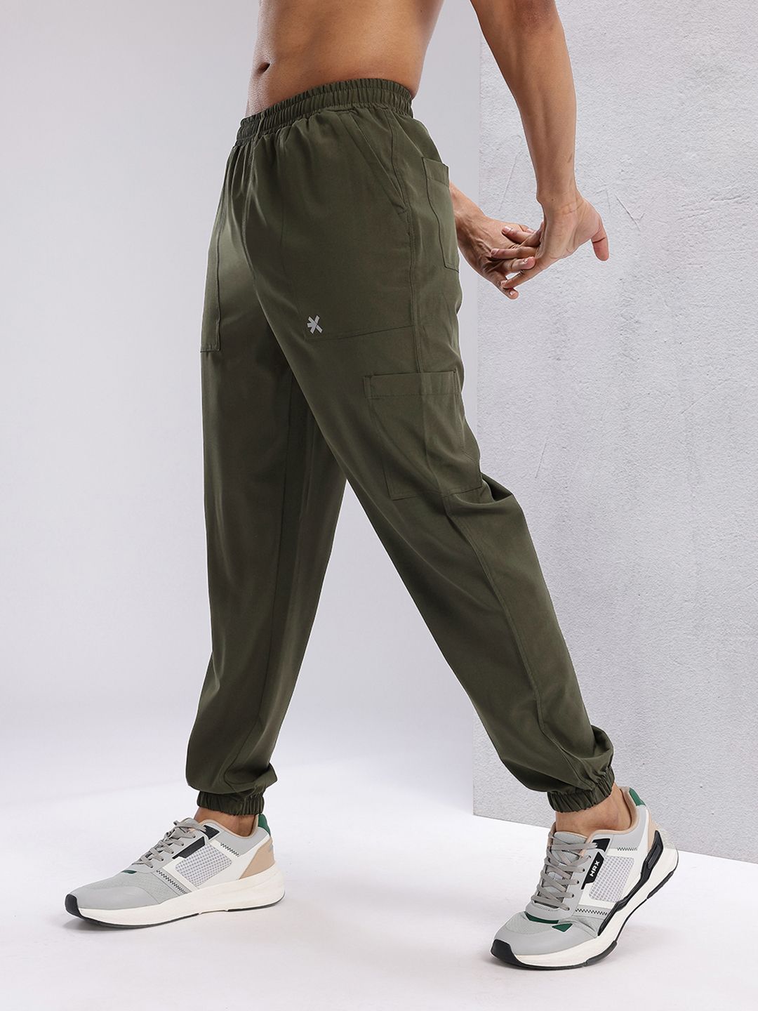 HRX by Hrithik Roshan Men Rapid-Dry Cargo Style Training Joggers
