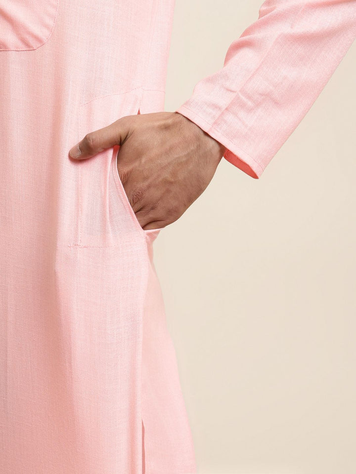Anug by SOJANYA Men Pink Kurta