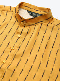 SOJANYA Men Mustard Yellow & Black Geometric Printed Pure Cotton Kurta