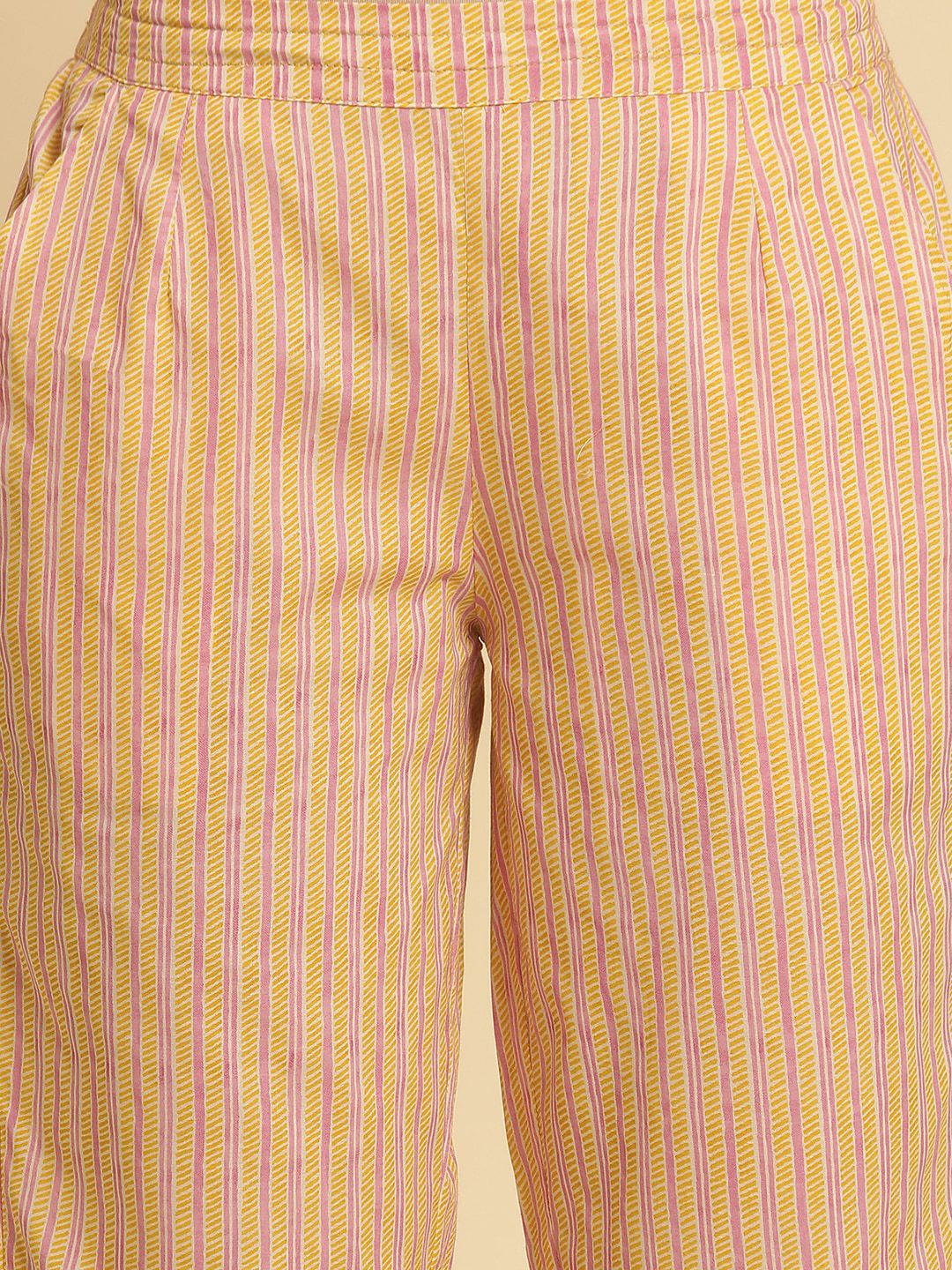 W Women Geometric Printed Straight Fit Pure Cotton Ethnic Trousers