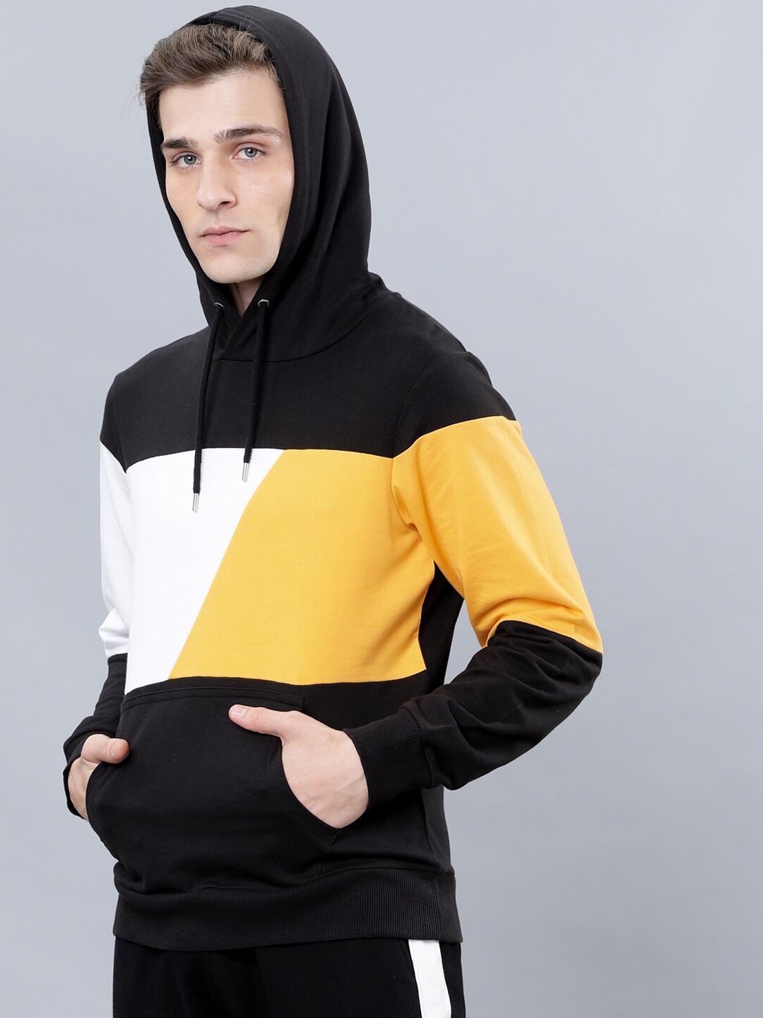 HIGHLANDER Men Black & Yellow Colourblocked Hooded Sweatshirt