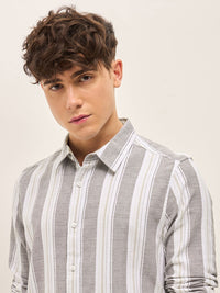 THE BEAR HOUSE Men Spread Collar Vertical Striped Cotton Slim Fit Casual Shirt