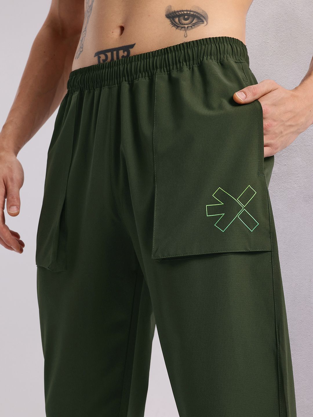 HRX by Hrithik Roshan Men Training Joggers