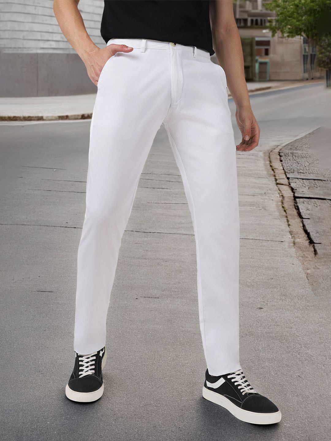 Urbano Fashion Men White Slim Fit Easy Wash Trousers