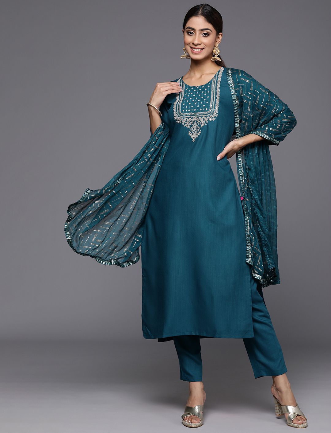 Varanga Ethnic Motifs Embroidered Regular Sequinned Kurta with Trousers & Dupatta