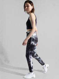 Campus Sutra Tie-Dye Printed Crop Top & Joggers Co-Ord Set