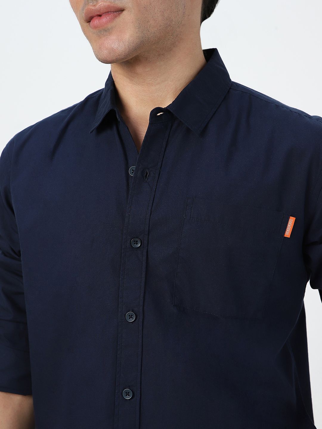 Urbano Fashion Men Spread Collar Solid Cotton Casual Shirt